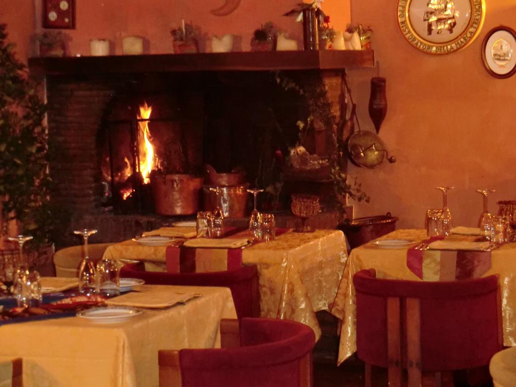 Hotel Ristorante Al Gabbiano Ponte di Piave Exterior foto